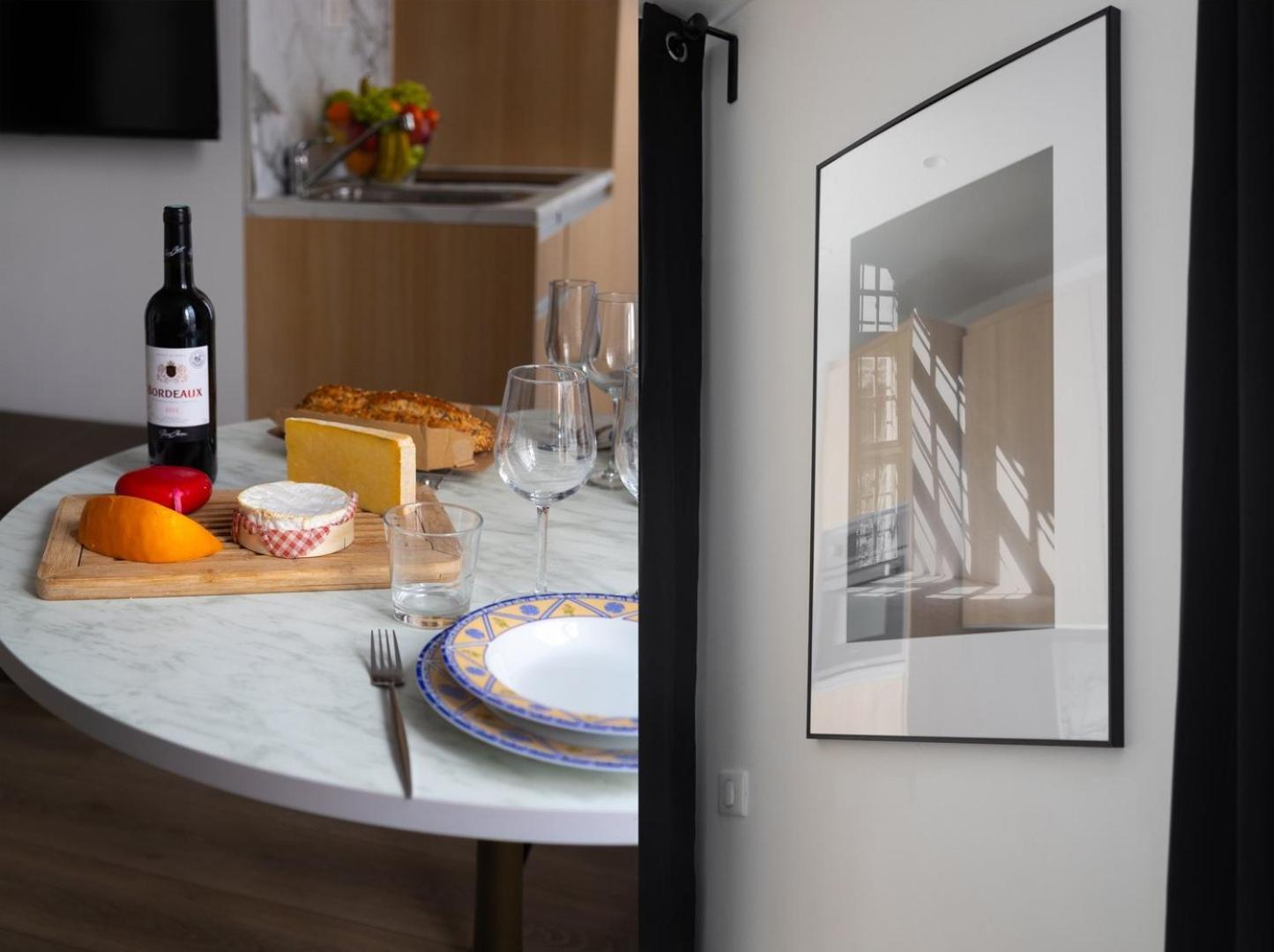 158 Suite Jeremy - Superbe Appartement A Париж Екстериор снимка